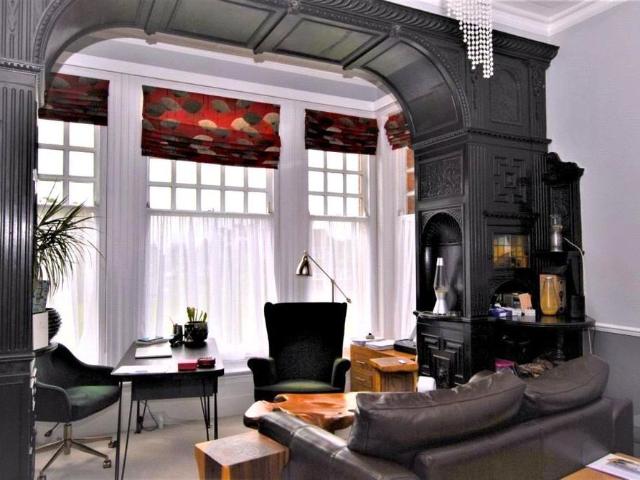 Apartment for rent in Caversham Park, Reading