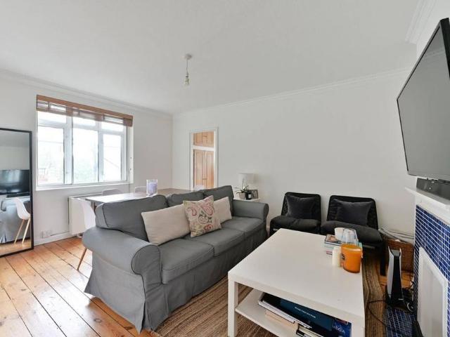 Apartment for rent in Putney, Greater London