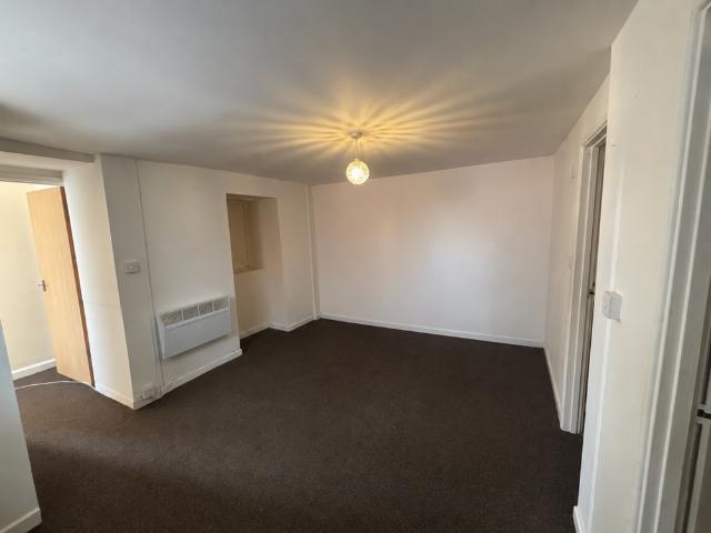 Apartment for rent in Nangreaves, Wales