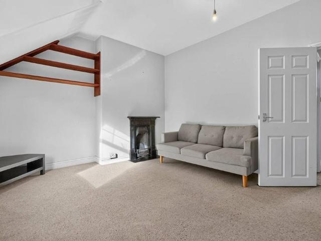 Apartment for rent in Castle Quarter, Cardiff