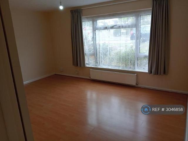 Apartment for rent in Brickhill, Bedford