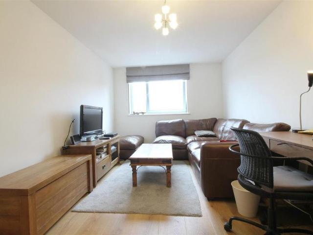 Apartment for rent in Broxbourne, Hertfordshire
