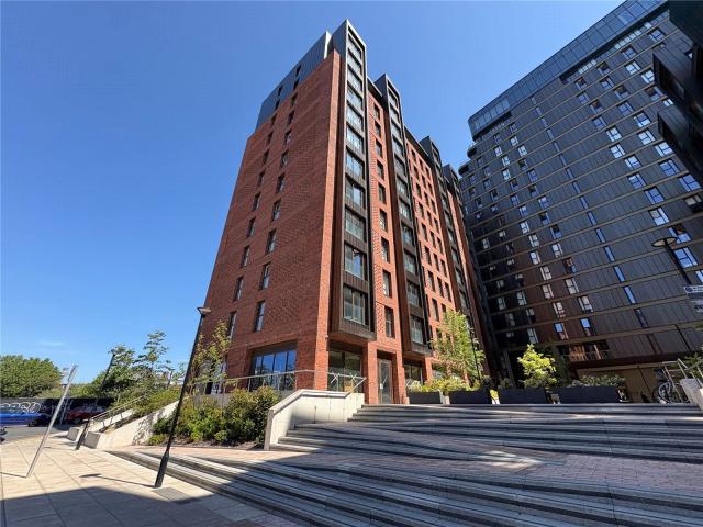 Apartment for rent in Hunts Cross, Calderstones