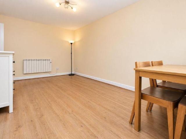 Apartment for rent in East Barnet, Greater London