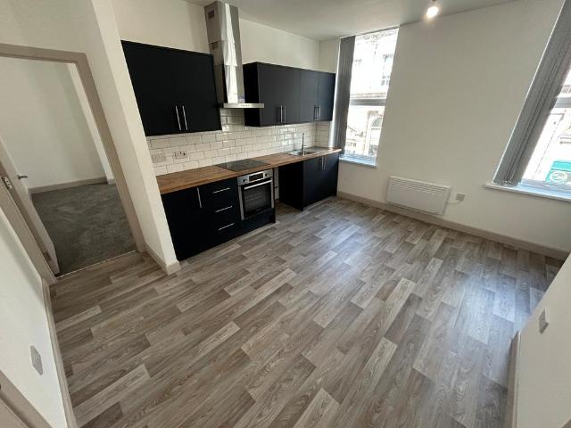 Flat for rent in Beamhurst, Staffordshire