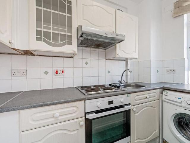 Apartment for rent in St. John's Wood, Greater London
