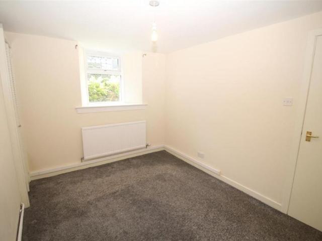 Apartment for rent in Cardwell Bay, Gourock
