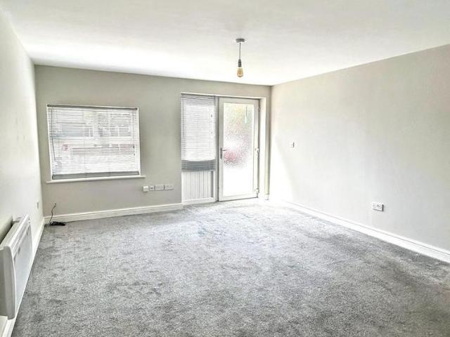 Apartment for rent in Scawsby, Doncaster
