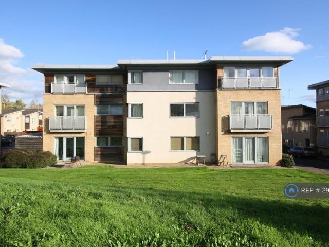 Flat for rent in Benhall, Golden Valley