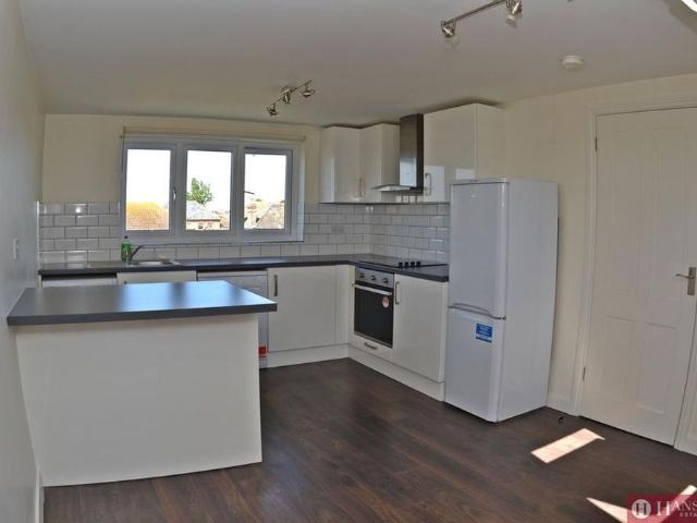 Apartment for rent in Seven Kings, Greater London