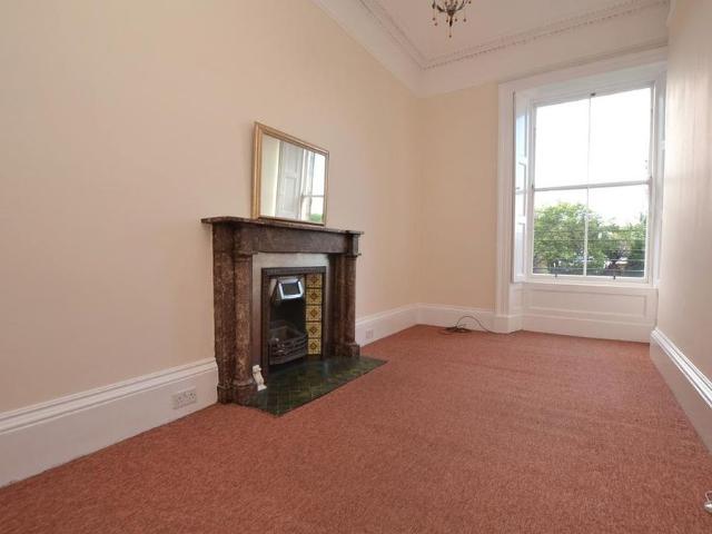 Apartment for rent in Hillside, Scotland