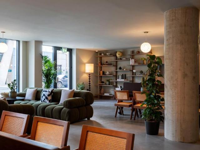 Apartment for rent in London Borough of Hounslow, Strand