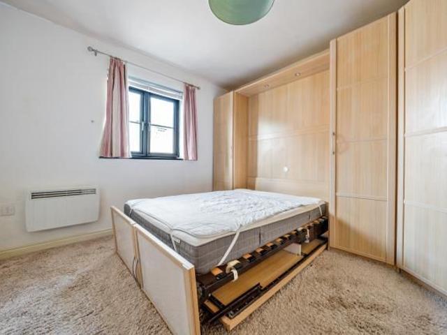 Apartment for rent in Dromore, Oxfordshire