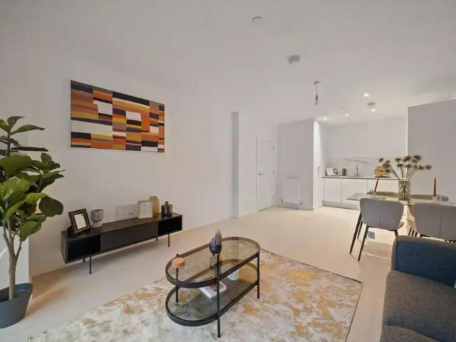 Apartment for rent in Hayes, Greater London