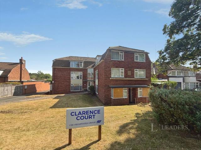 Flat for rent in Four Oaks, West Midlands