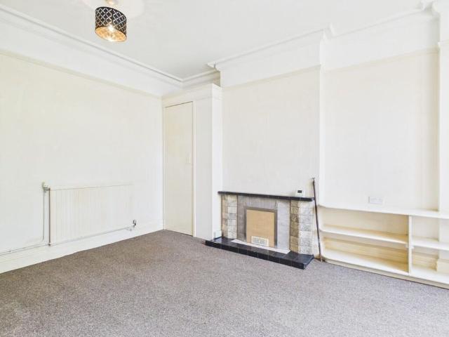 Apartment for rent in Heigham Grove, East Bank