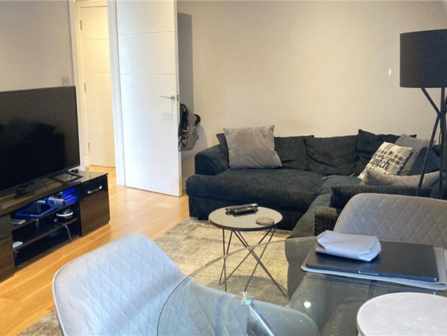Apartment for rent in Longlands, Halfway Street