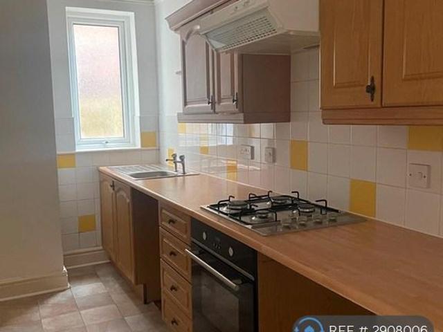 Flat for rent in Woodhey, New Ferry