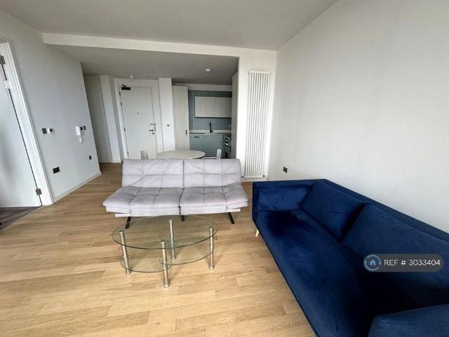 Apartment for rent in London Borough of Hounslow, Greater London