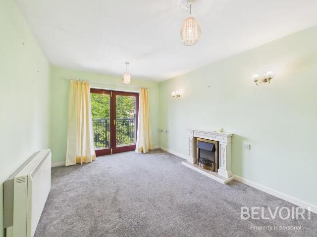 Apartment for rent in Stone, Baswich