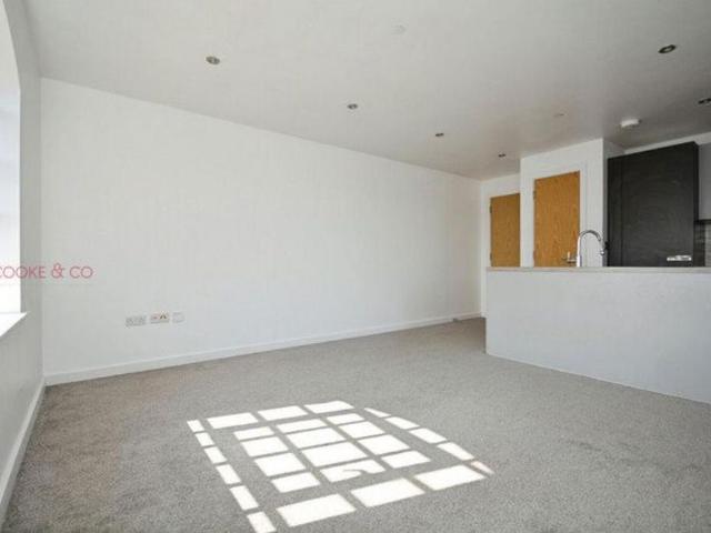 Apartment for rent in Whitehall, Acol