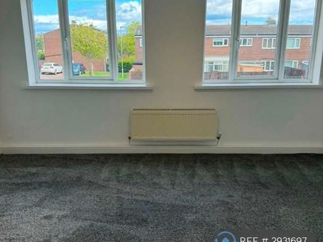 Apartment for rent in East Chevington, Hadston