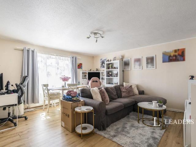Flat for rent in Clapham, West Sussex