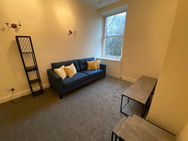 Apartment for rent in Hillside, Scotland