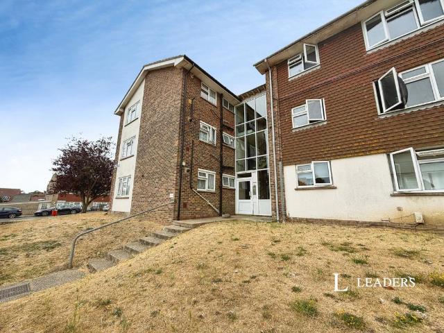 Flat for rent in Fishersgate, West Sussex