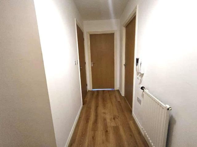 Apartment for rent in London, Isle Of Man