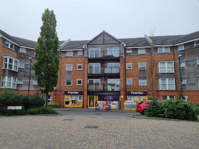 Flat for rent in Rodbourne, Swindon