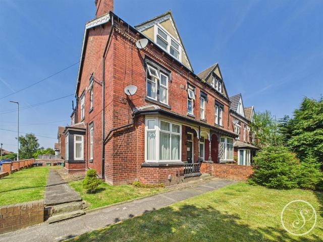Flat for rent in Whitkirk, Colton