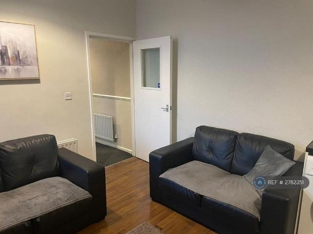 Apartment for rent in Heeley Bottom, Meersbrook