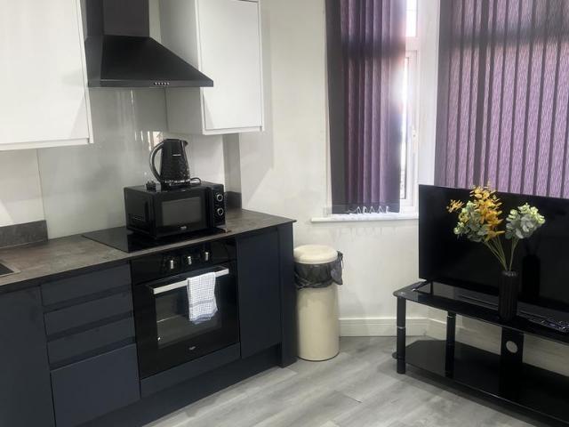 Flat for rent in Falcon Lodge, Wales