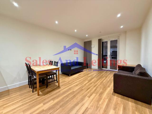 Apartment for rent in Alperton, Greater London
