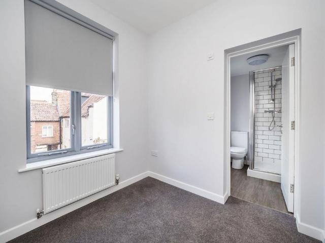 Apartment for rent in Heigham Grove, East Bank