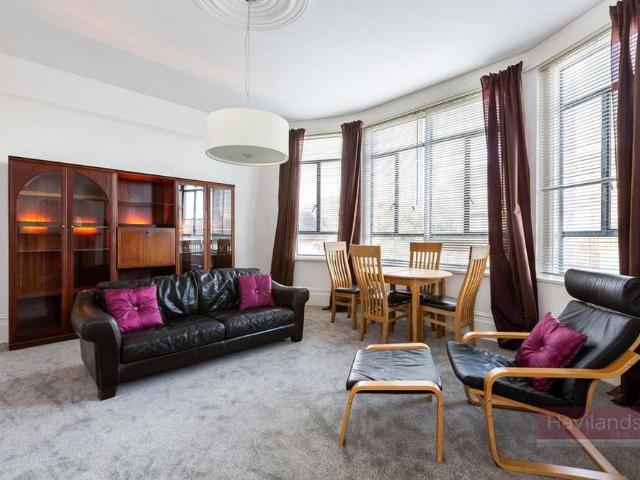 Apartment for rent in Winchmore Hill, Edmonton