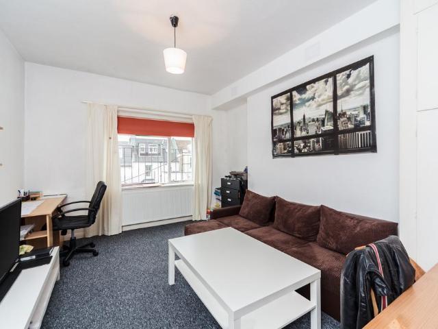 Flat for rent in Brunswick, Brighton & Hove