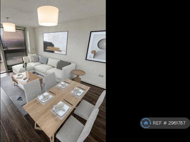 Flat for rent in Woodside, Brierley Hill
