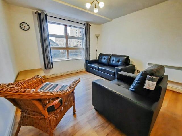Flat for rent in City Centre, Georgia