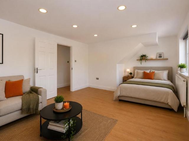 Flat for rent in Red Hill, Surrey