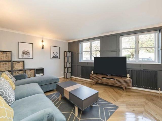 Apartment for rent in London Borough of Hounslow, Greater London