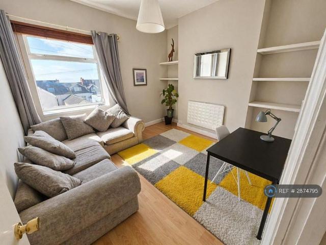 Apartment for rent in Mount Pleasant, Nangreaves