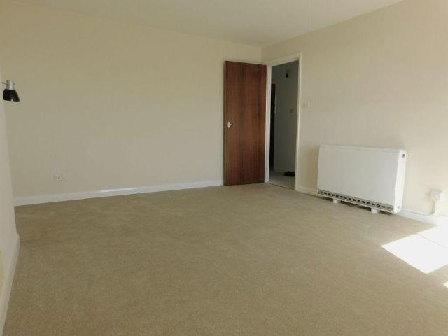 Apartment for rent in Blacklands, Guestling Green
