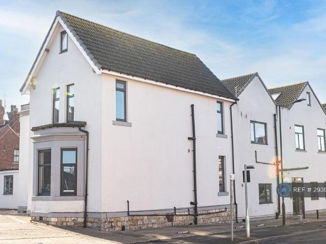 Flat for rent in Hyde Park, South Yorkshire