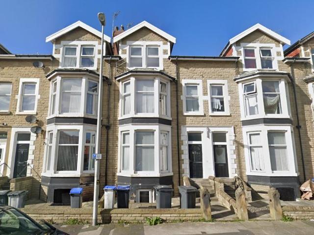 Flat for rent in Revoe, Blackpool