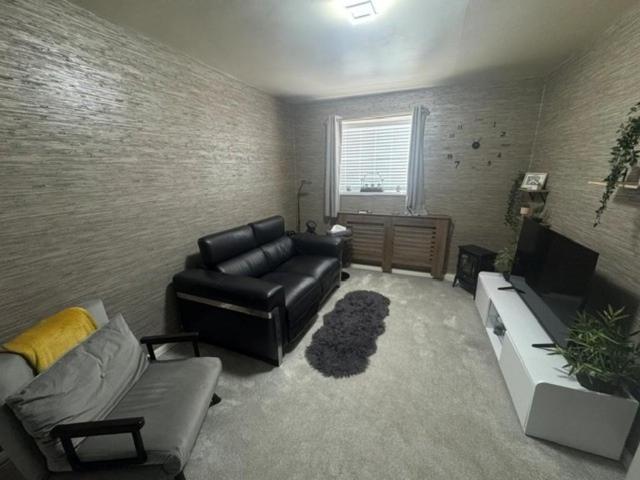 Flat for rent in Livesey, Blackburn