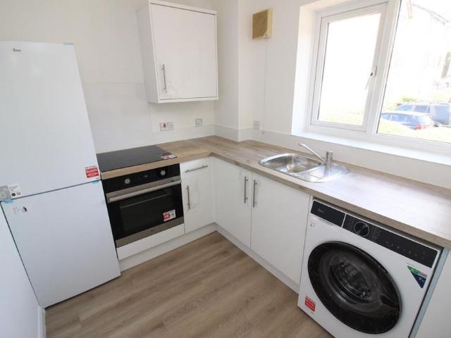 Apartment for rent in Old Malden, Greater London