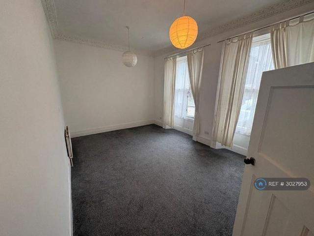 Apartment for rent in Mount Wise