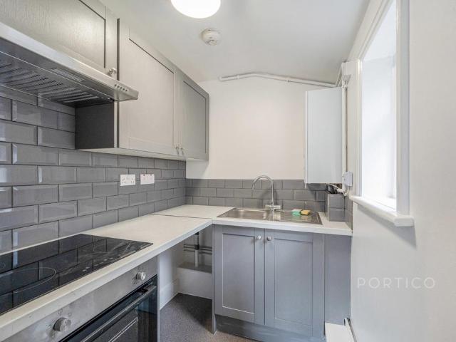 Flat for rent in Leyton, Greater London